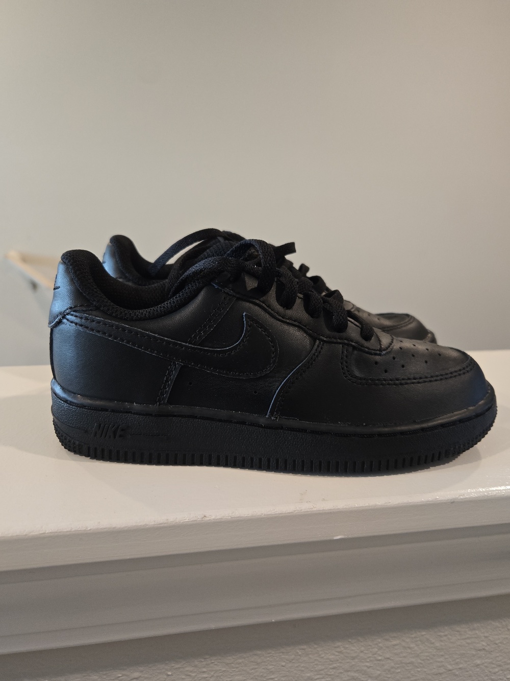 Nike Air Force 1 Low All Black Sneakers